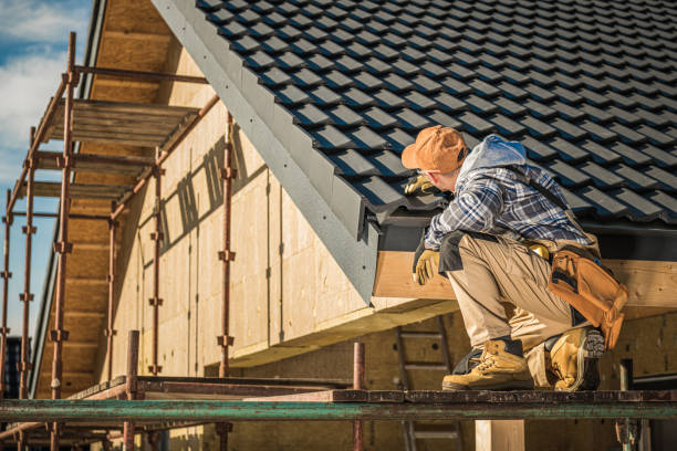 Best Commercial Roofing Services  in Carlton, OR